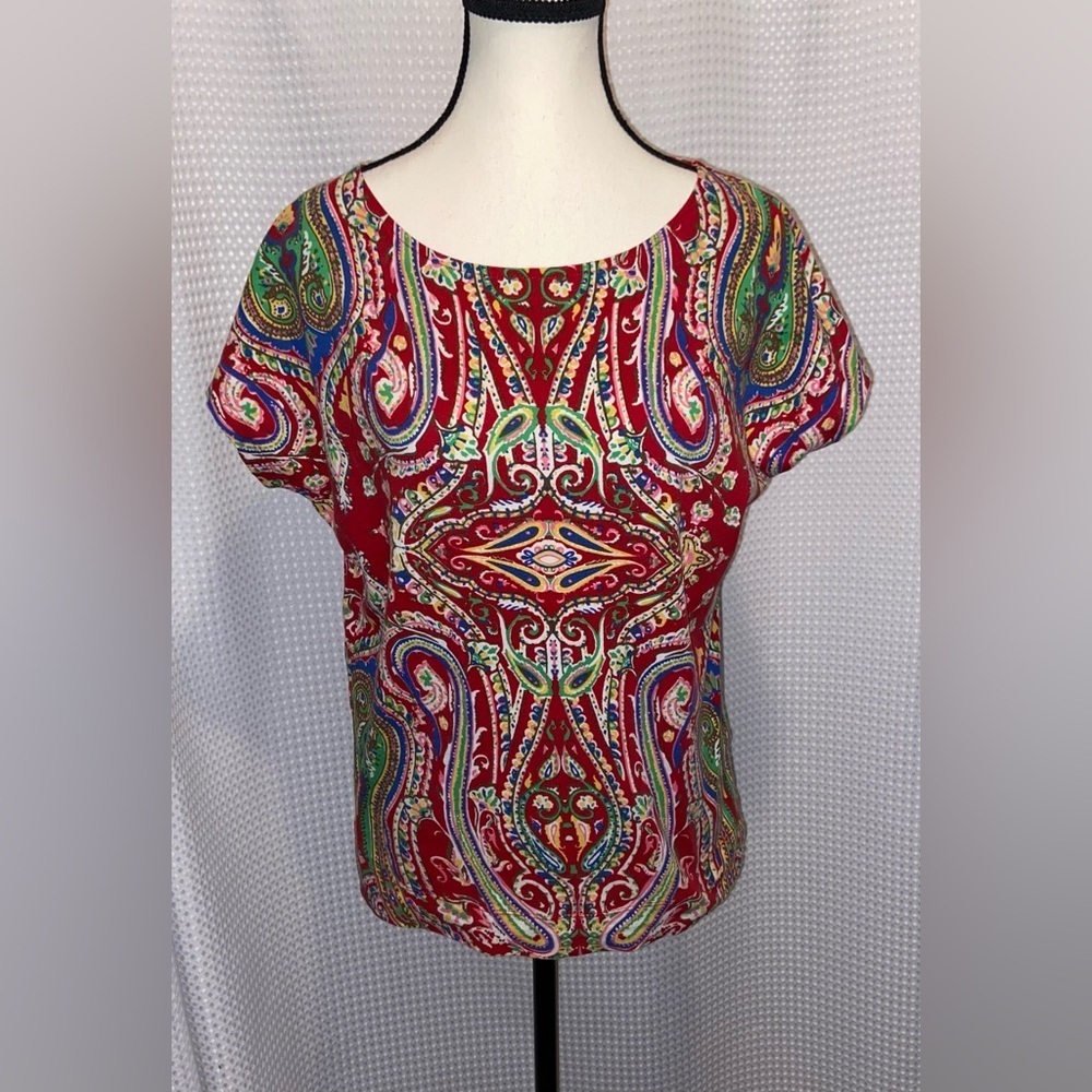 Women’s LAUREN RALPH LAUREN T-Shirt size medium‎